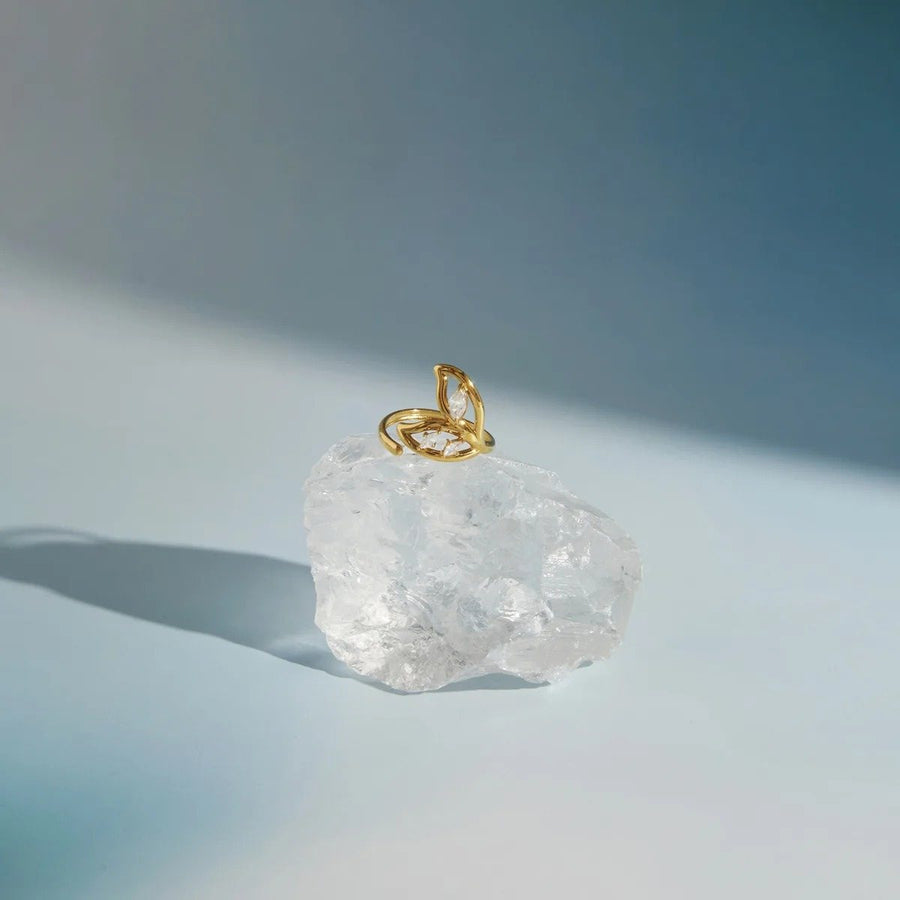 Feuille Marquise Gold Leaf Ring, flat lay