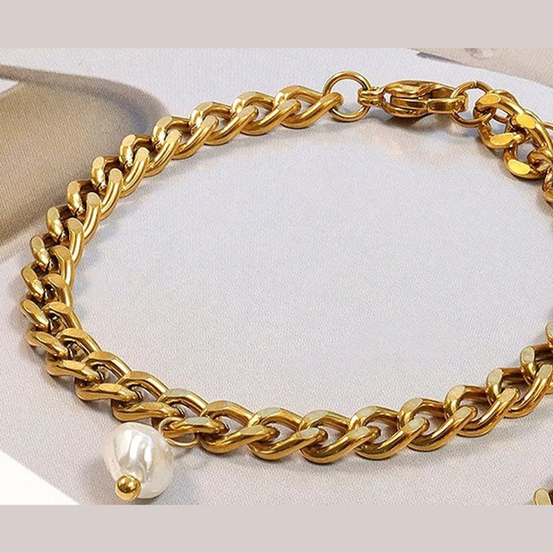 Isabeau Pearl Curb Bracelet, chain bracelet, flat lay