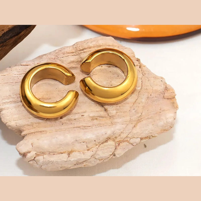 Orbe Clip-On Cuffs, ear cuff, detail