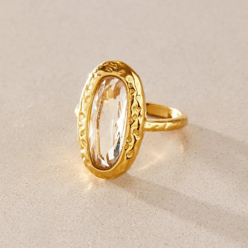 Alma Oval Ring, stone ring