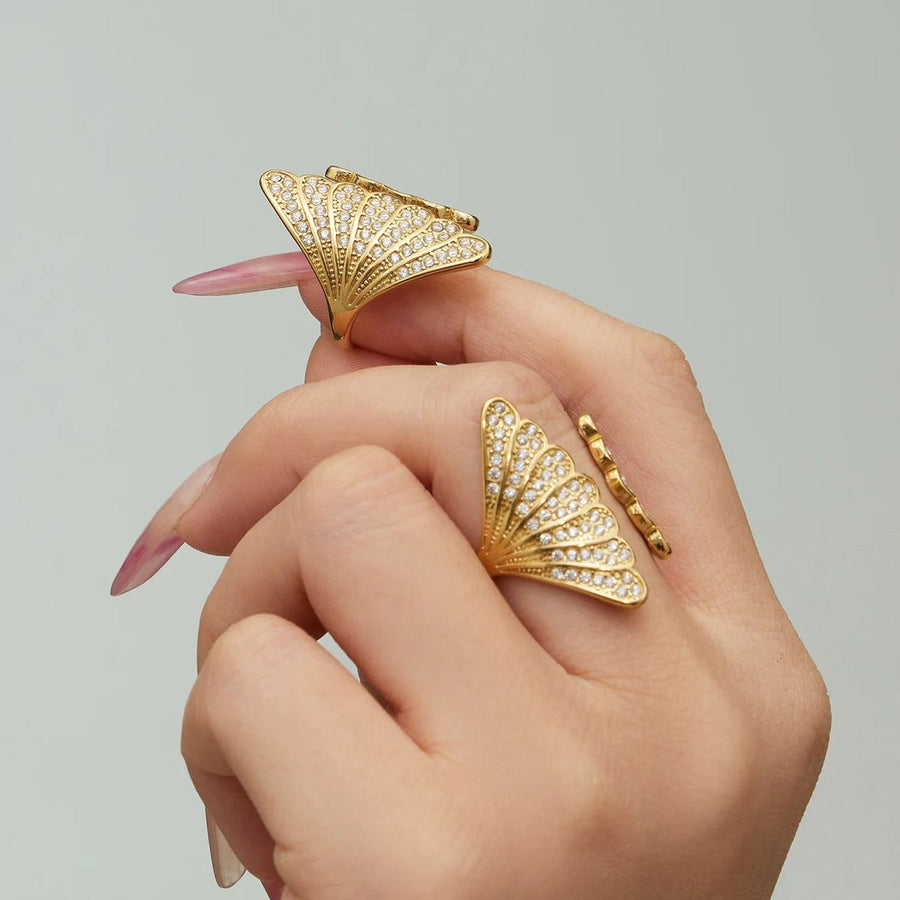 Coquille Pavé Ring, statement ring, worn