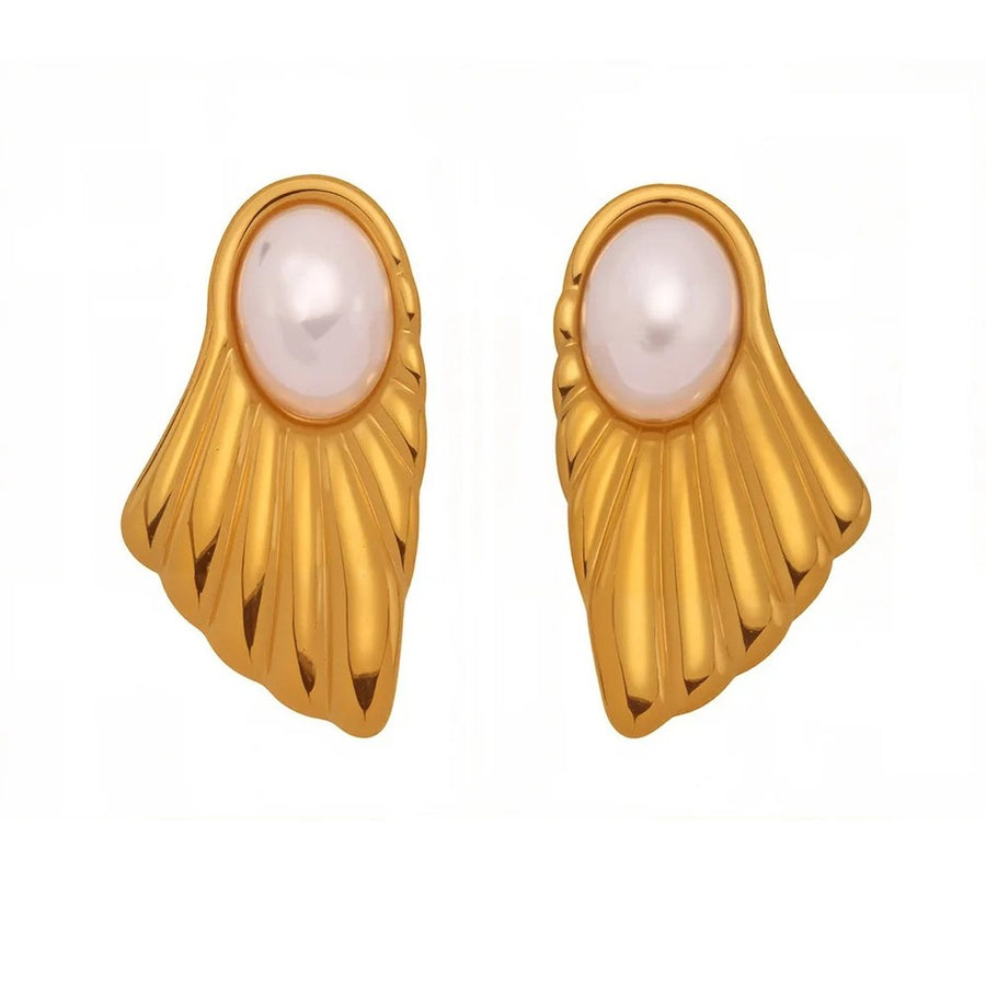 Éventail Gold Pearl Stud Earrings, gold fan-shaped studs holding a single faux pearl