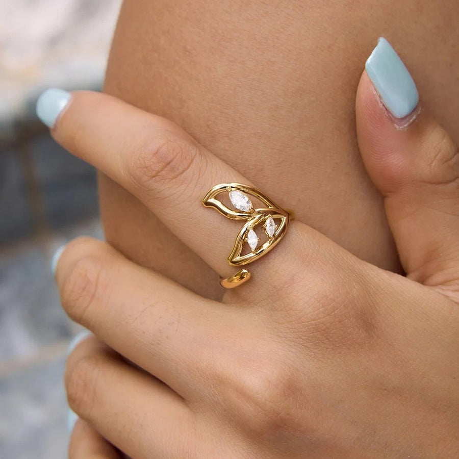 Feuille Marquise Gold Leaf Ring on the hand, worn