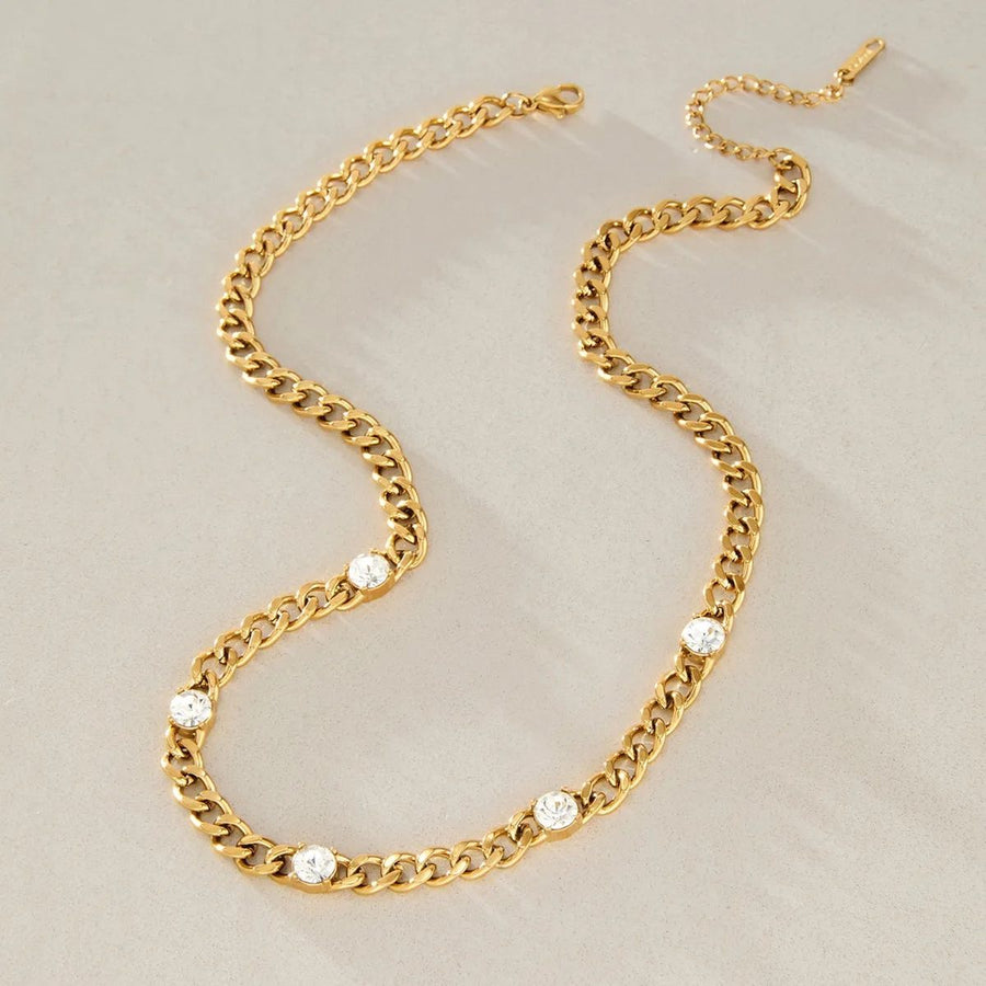 Mila Curb Necklace, chain necklace, flat lay