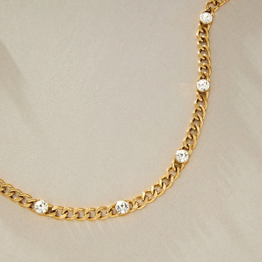 Mila Curb Necklace, chain necklace, detail