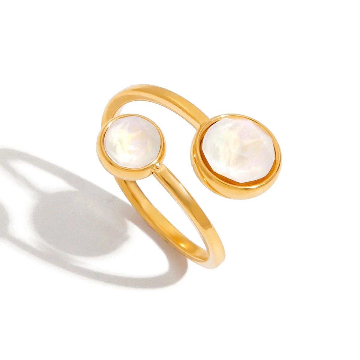 Perla Gold Pearl Toi et Moi Ring, open gold toi et moi ring with two pearl ends