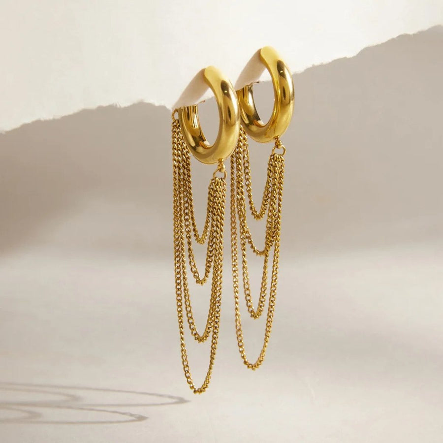 Tessa Chain Huggies, huggie earring, detail